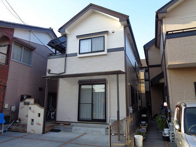 【施工実績237】外壁塗装・屋根重ね葺き:埼玉県春日部市